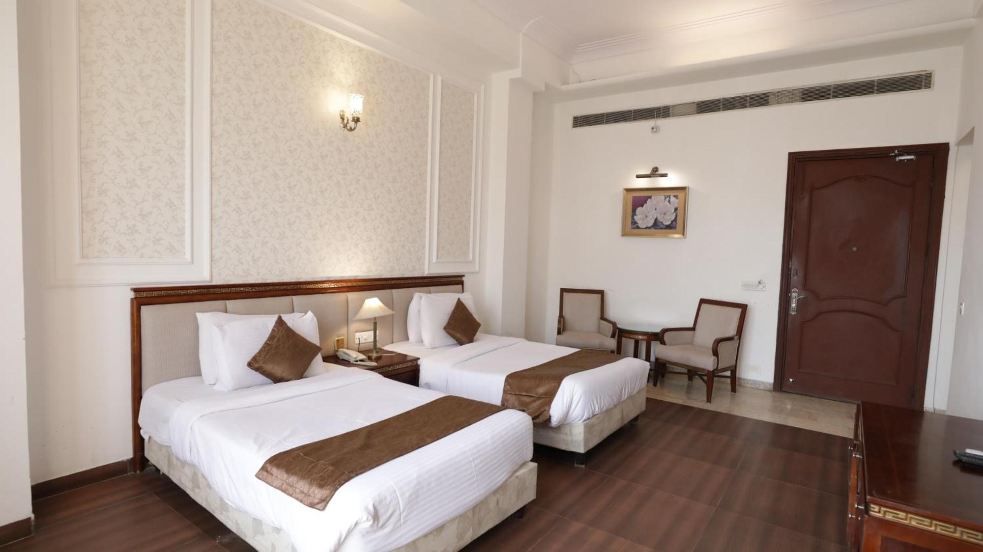 Hotel Merwara Estate- A Luxury Heritage Resort Аджмер Екстер'єр фото