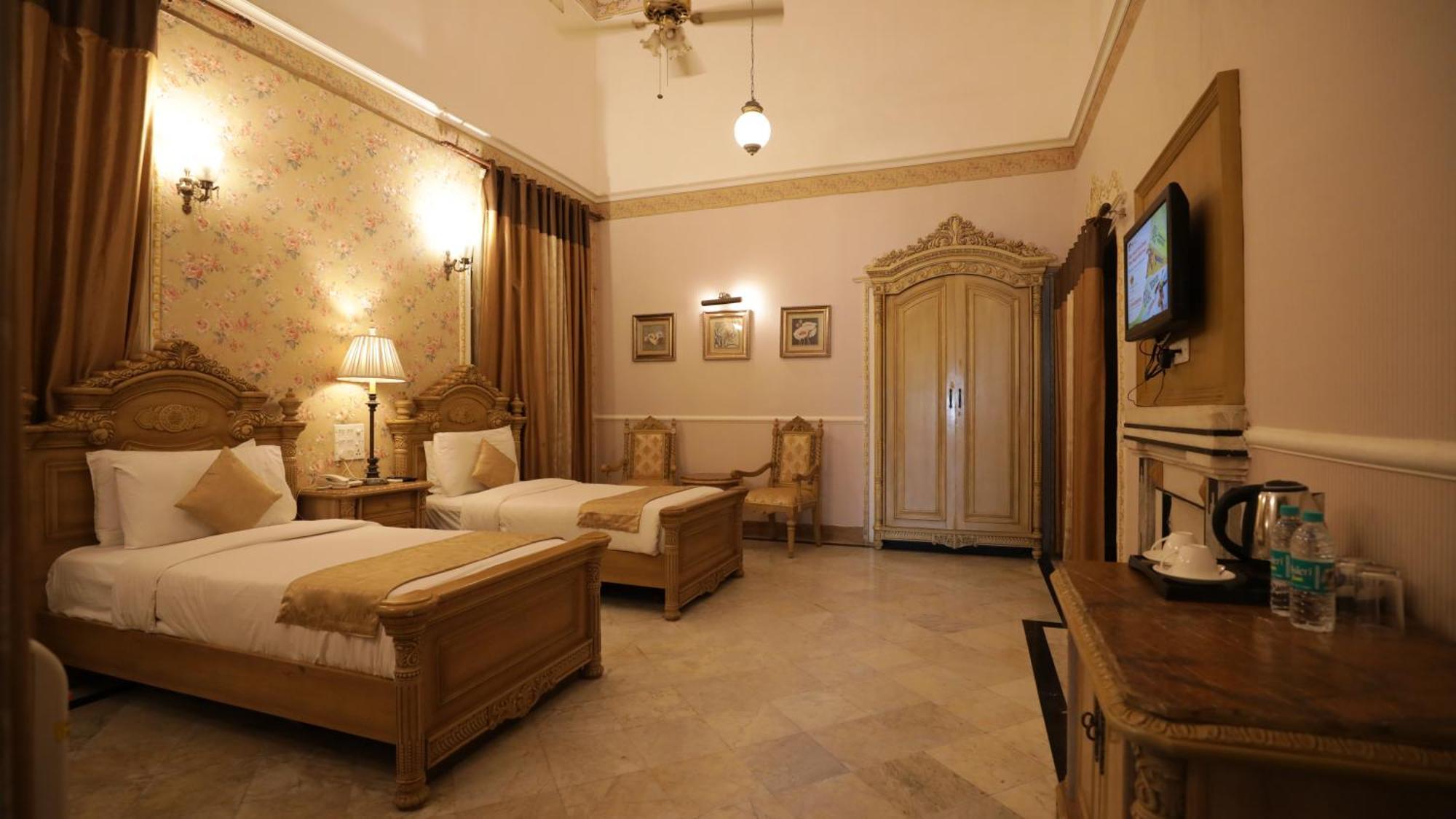 Hotel Merwara Estate- A Luxury Heritage Resort Аджмер Екстер'єр фото