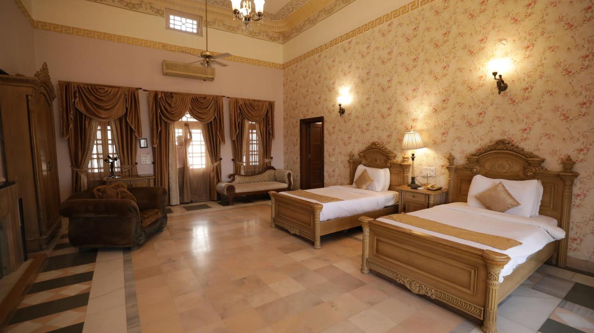 Hotel Merwara Estate- A Luxury Heritage Resort Аджмер Екстер'єр фото