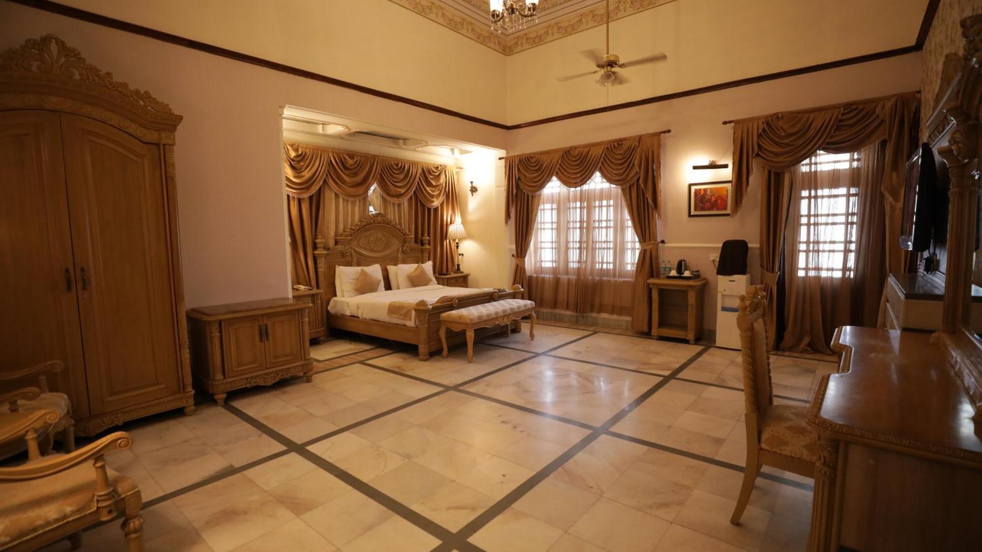 Hotel Merwara Estate- A Luxury Heritage Resort Аджмер Екстер'єр фото