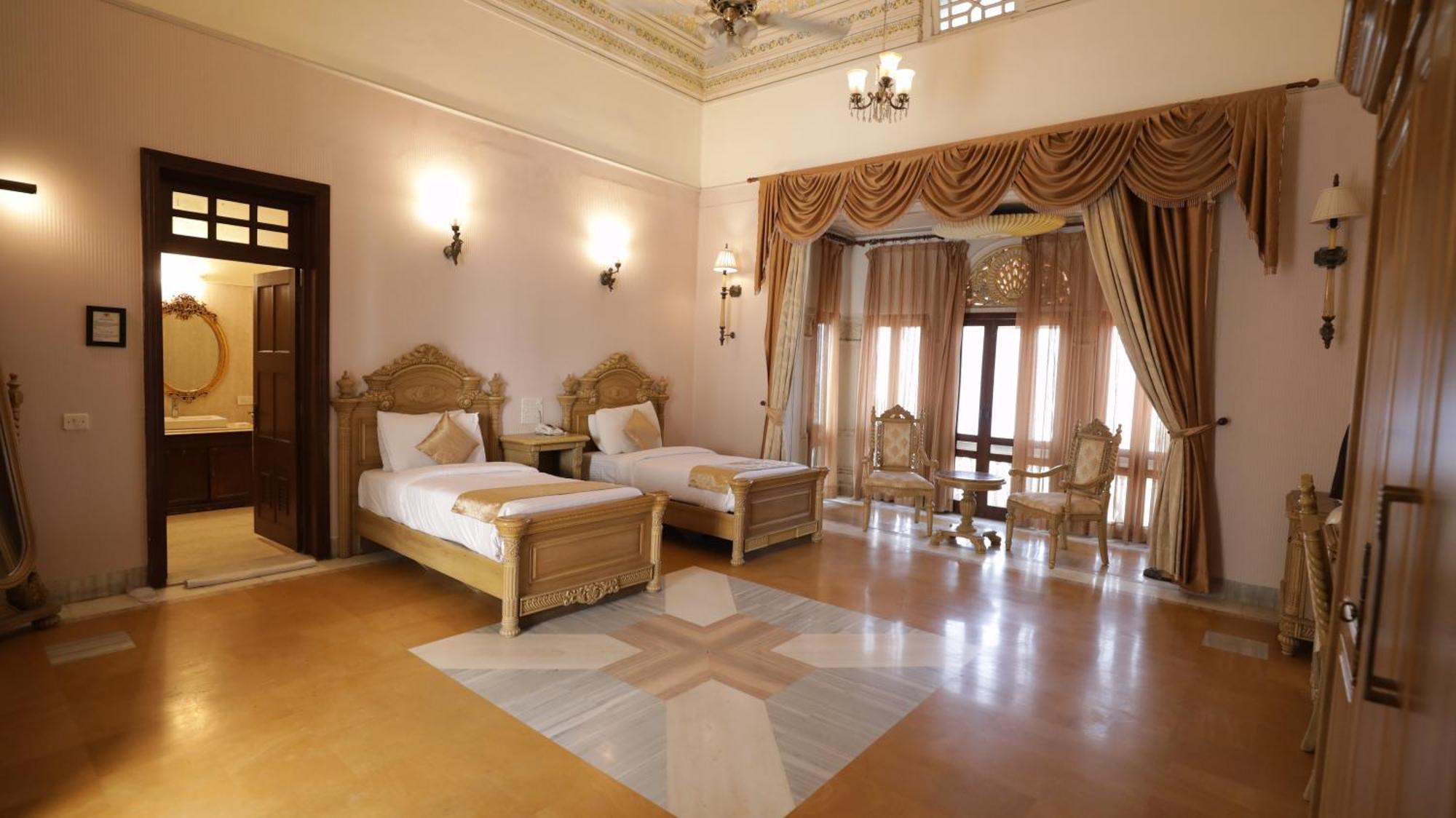Hotel Merwara Estate- A Luxury Heritage Resort Аджмер Екстер'єр фото