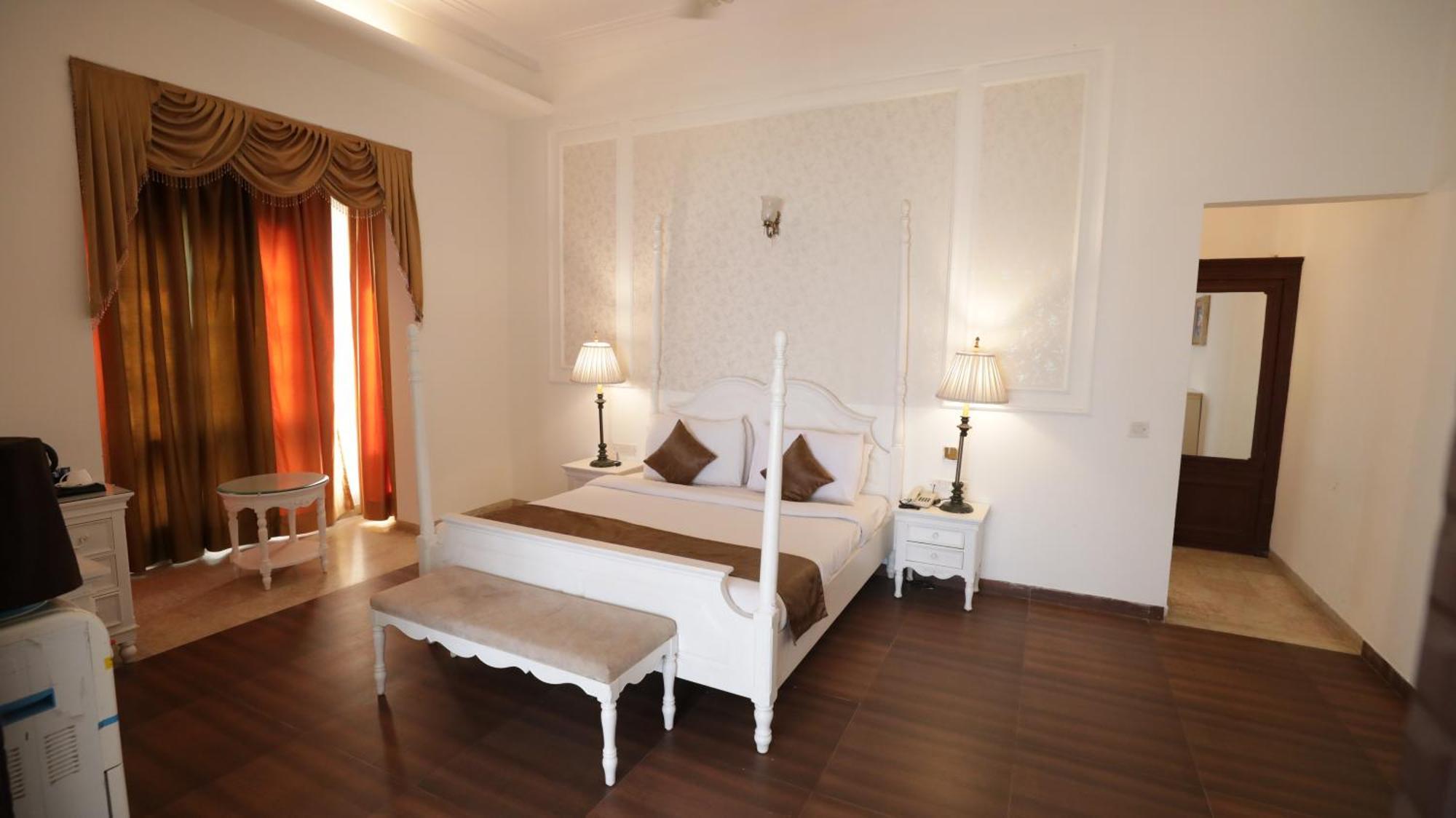 Hotel Merwara Estate- A Luxury Heritage Resort Аджмер Екстер'єр фото