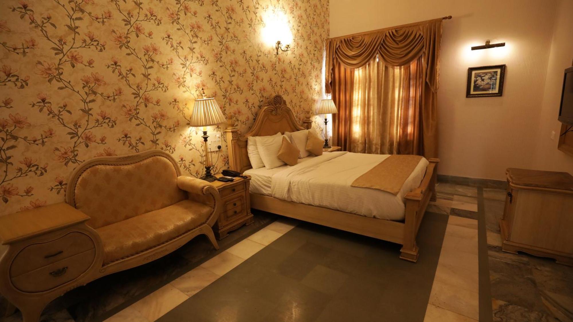 Hotel Merwara Estate- A Luxury Heritage Resort Аджмер Екстер'єр фото